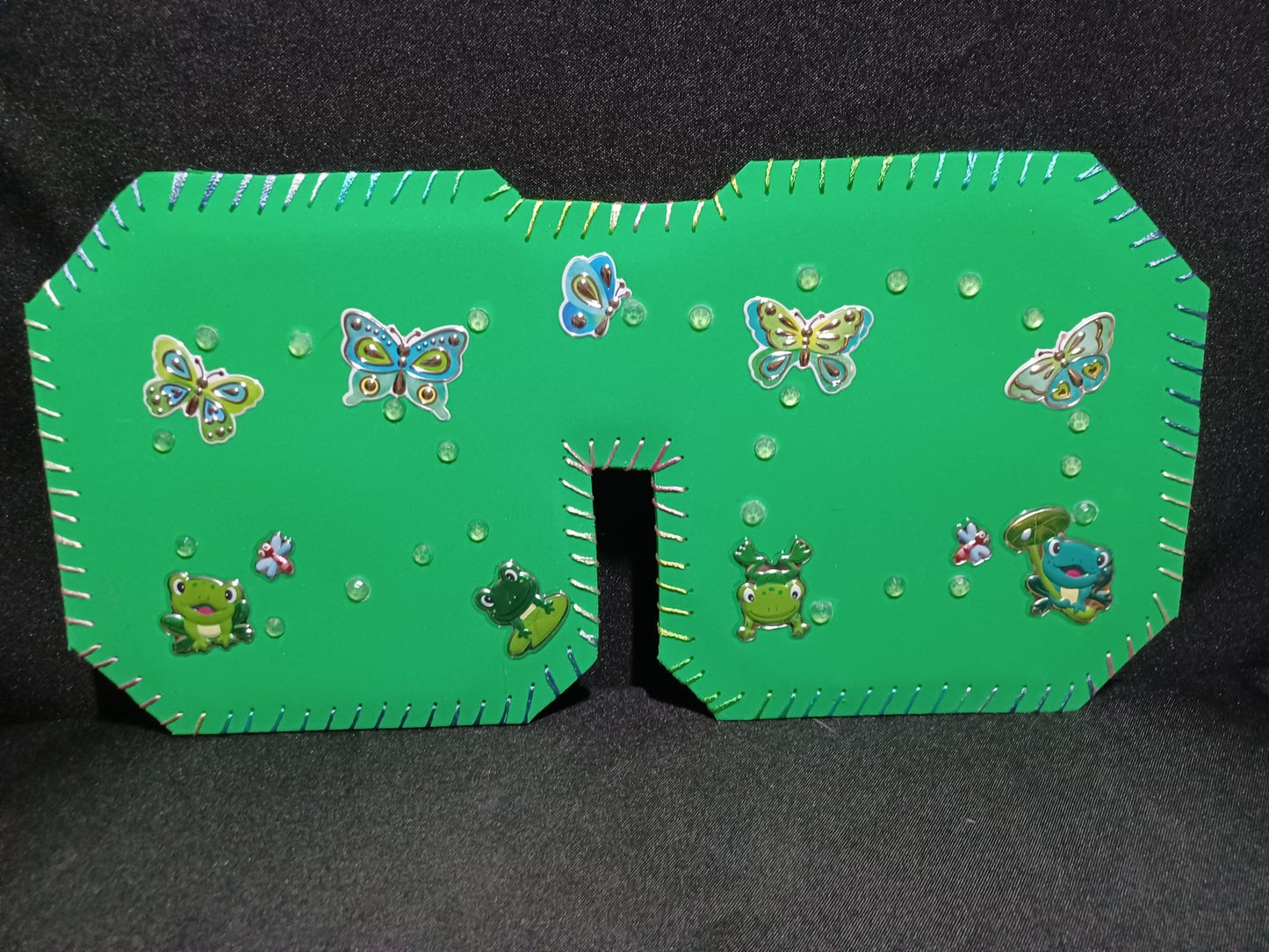 Froggy Green Car Visor - Dot's Car Visors