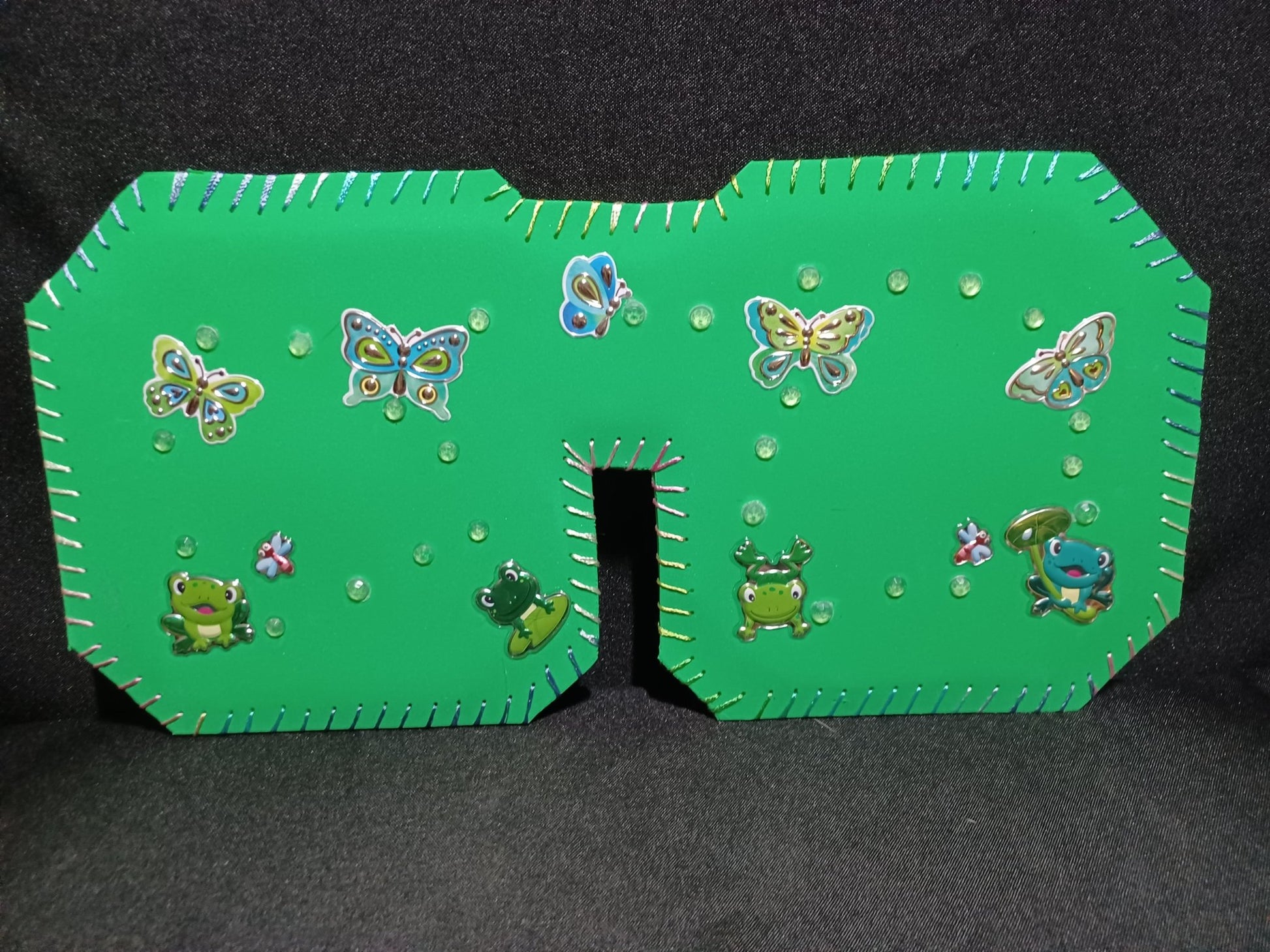 Froggy Green Car Visor - Dot's Car Visors